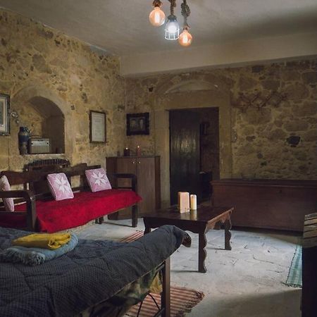 The Royal Stonehouse : Sophia Villa Vasiliki  Kültér fotó
