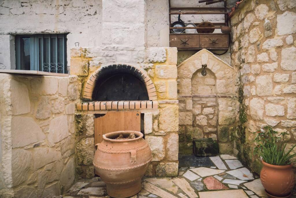 The Royal Stonehouse : Sophia Villa Vasiliki  Kültér fotó