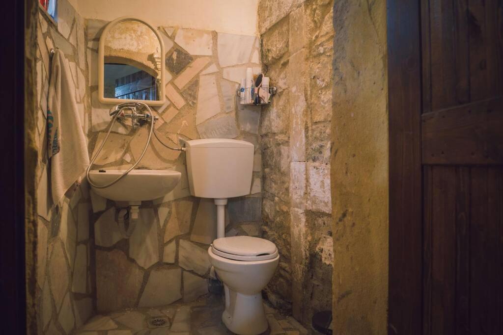The Royal Stonehouse : Sophia Villa Vasiliki  Kültér fotó